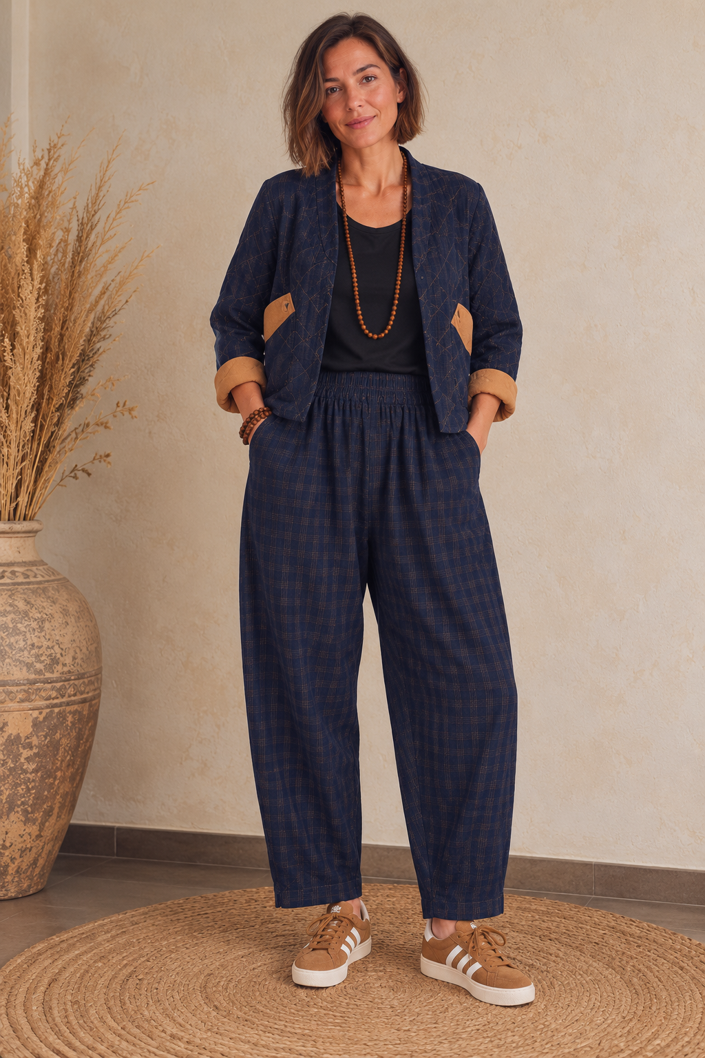 Ensemble femme veste légèrement matelassée et pantalon ballon – KANTI